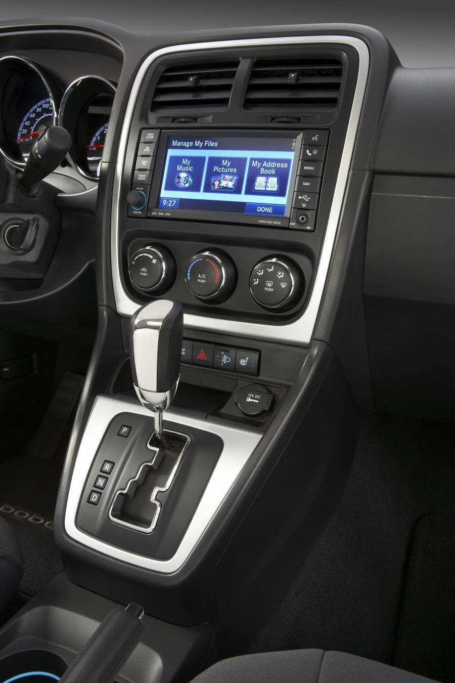  Dodge Caliber SXT 2009 года  (фото 28 из 47)